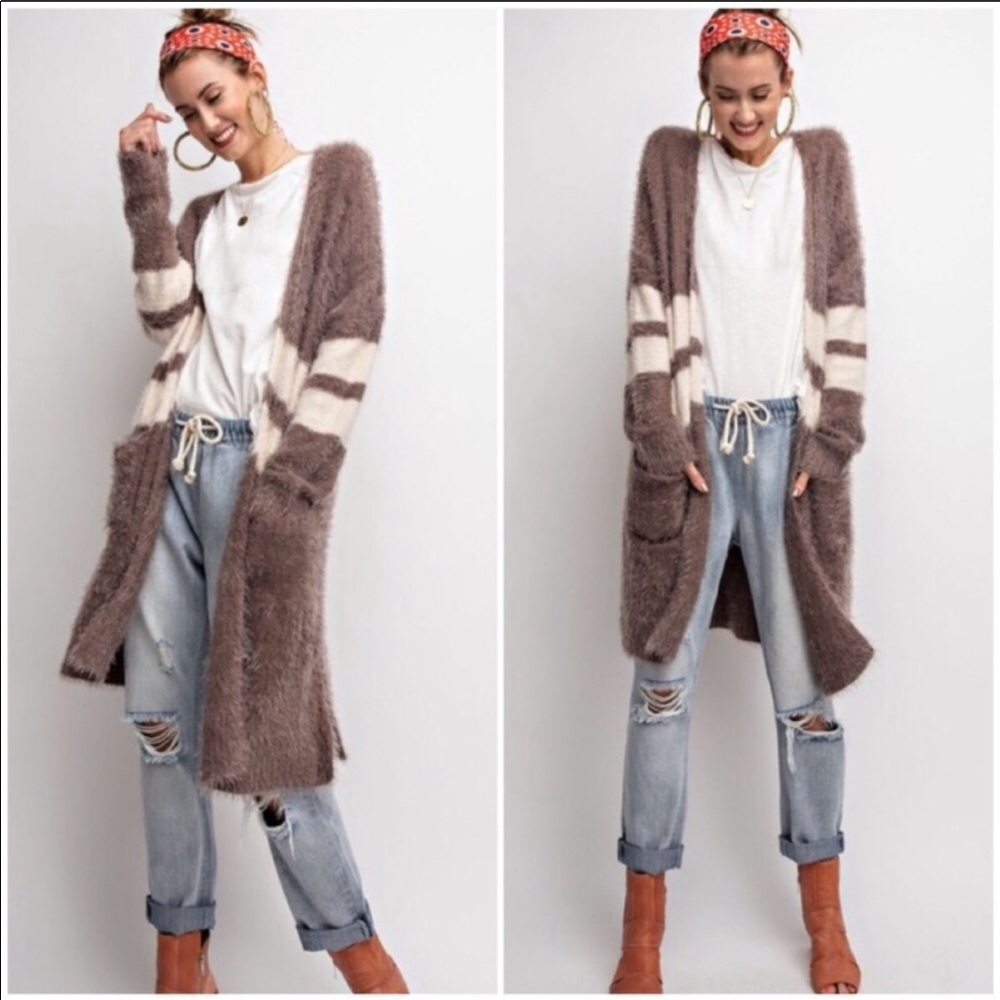 ⚡️Large Mocha Mohair Cardigan - Picture 3 of 4